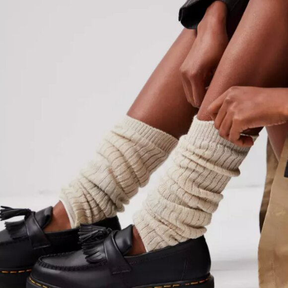 DR. MARTENS ADRIAN QUAD LEATHER PLATFORM TASSLE LOAFERS MSRP$210 Timeless Design - Picture 5 of 15